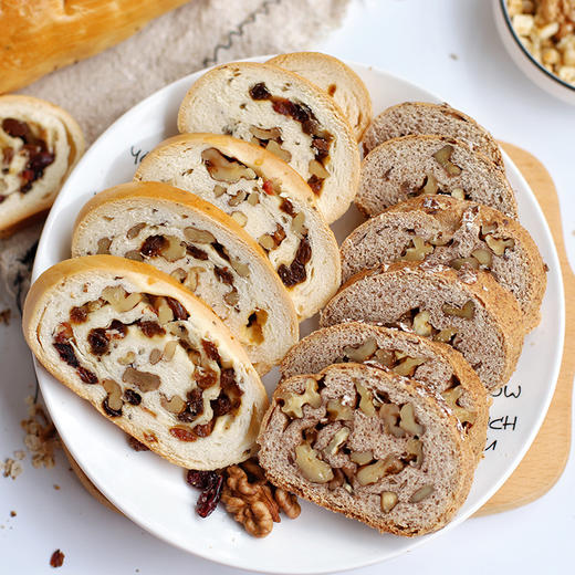 江小燕水牛奶列巴 400g整根/600g切片装 早餐面包 商品图1