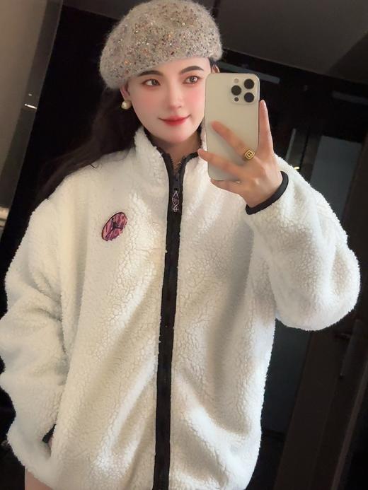 乔家羊羔绒标识立领拉链夹克外套（波哥黑色M码 蕾姐白色S） 商品图3