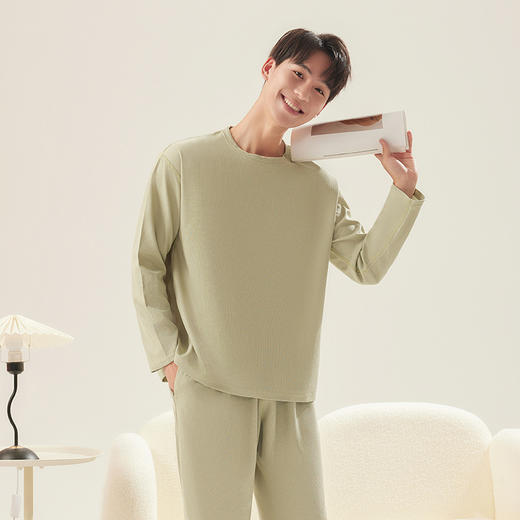 【裸感亲肤❗️华夫格情侣家居服套装】0感呼吸，软糯肤感，更好入眠！慵懒秋季新品大码睡衣男士女士简约长袖长裤休闲 商品图4