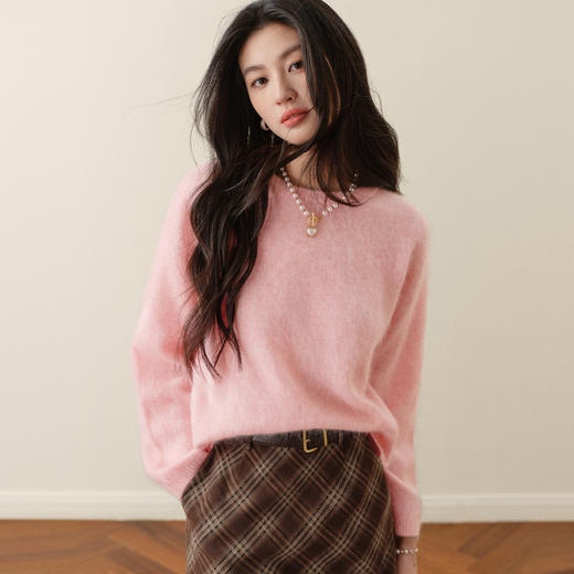 【严选】孟子义代言诗凡黎圆领拉毛羊毛针织衫2025冬新款软糯舒适套头毛衣7G9132871Q 商品图4