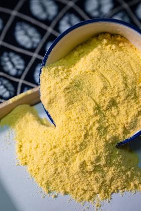 100%纯玉米粉15.8元1袋5斤装，明天到