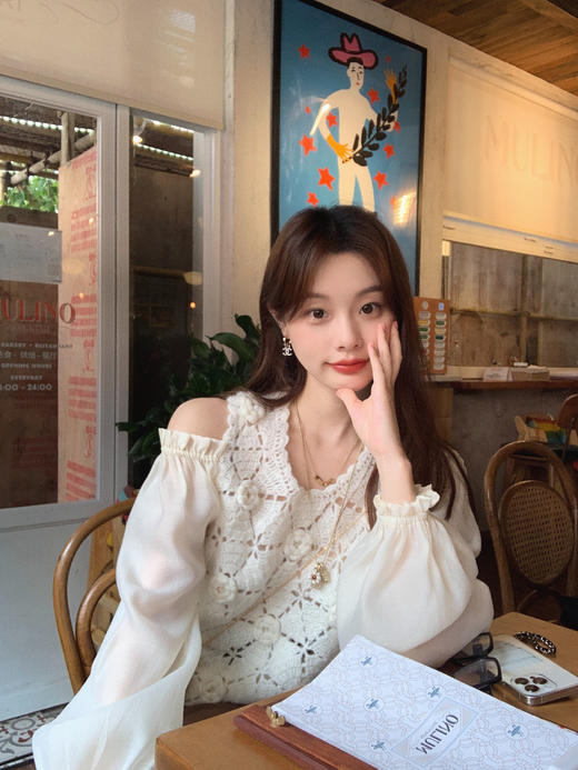 XS 金蘑菇菇 少女的信笺/温柔甜美复古艺术感钩花拼接设计感毛衣 商品图2