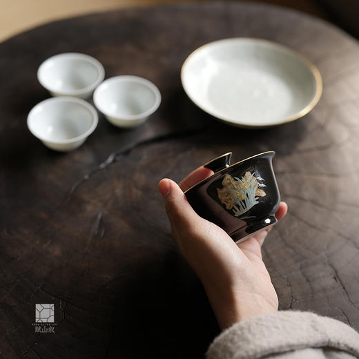 赋山堂丨黛墨水仙山石盖碗单个 景德镇手绘粉彩 功夫茶具 泡茶器 商品图3