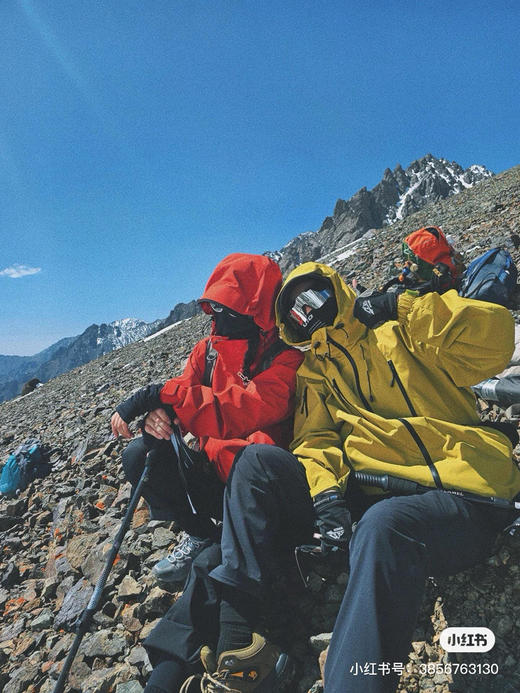 亏本福利‼️‼️北面𝐒𝐮𝐦𝐦𝐢𝐭巅峰系列冲锋衣！高端纳米壳❗️男女款8色 商品图8