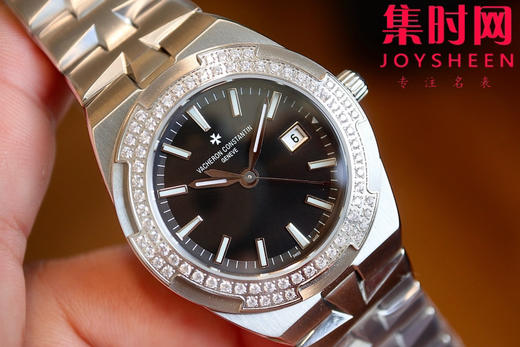 新品—随心所至，启幕无畏之行 VC江诗丹顿新款Overseas CC纵横四海女款系列1225v/1205v 女士石英腕表 商品图1