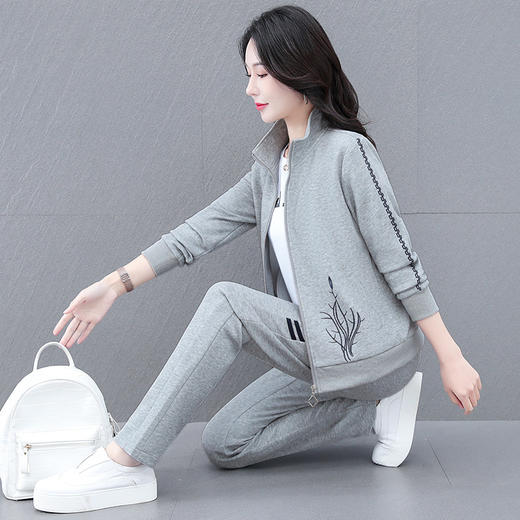 春秋休闲运动套装，中老年妈妈刺绣开衫三件套TR-SL71130 商品图1