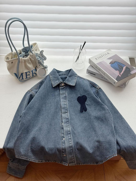 Am*i 品牌原单水洗钩针编织大爱心牛仔外套 商品图12