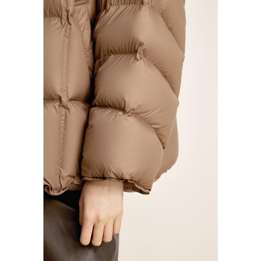 【商场同款】诗凡黎可拆卸帽领鸭绒羽绒服2024冬新款女3FA480071R 商品图3