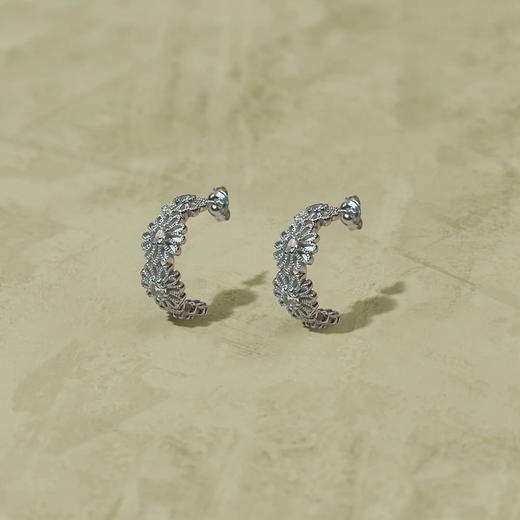 订购4周到｜Tityaravy-Saï-银色 花朵 白托帕石 耳环［法国设计师］ 商品图0