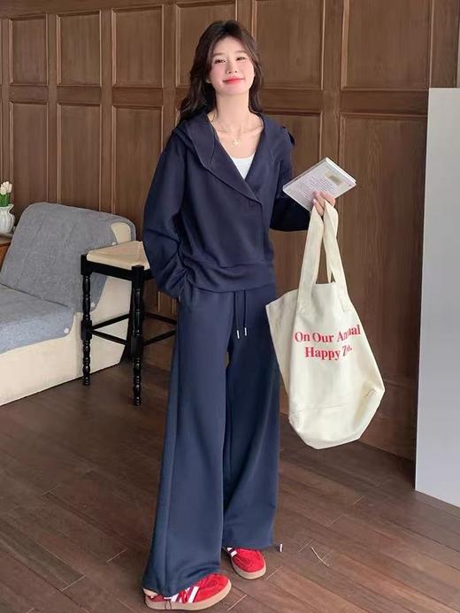 【秋上新】（套装）808黑色连帽上衣➕蕾丝边直筒裤两件套-喜出 商品图0