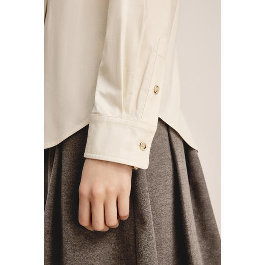 【商场同款】诗凡黎纯色翻领休闲衬衫2024冬新款小衫女3FA422731R 商品图3