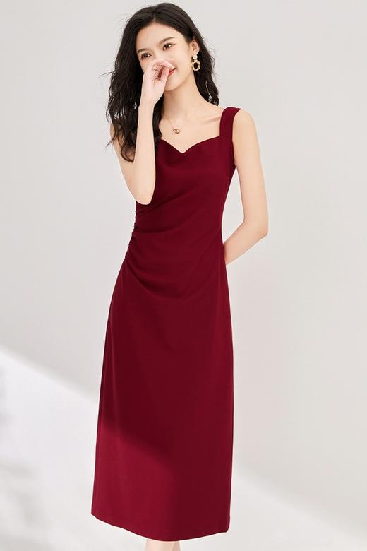 SIA SAYLOR 红色桃心领吊带褶皱收腰连衣裙 19090 商品图3