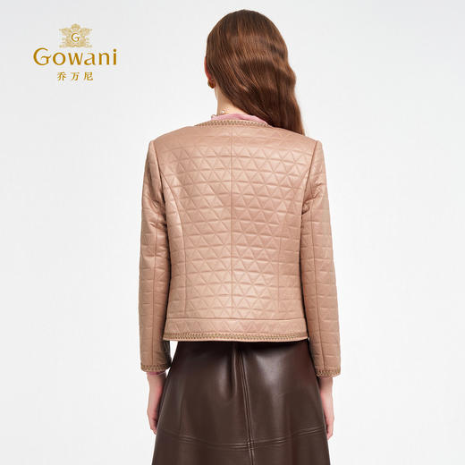 乔万尼新品2025秋菱格设计立体剪裁小香风短款外套ED3B263 商品图4