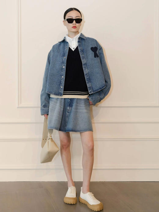 Am*i 品牌原单水洗钩针编织大爱心牛仔外套 商品图0