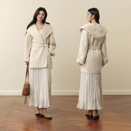 【严选】【孟子义同款】诗凡黎12%+桑蚕丝浴袍式大衣25冬新款阔版羊毛外套7G9170831 商品图1