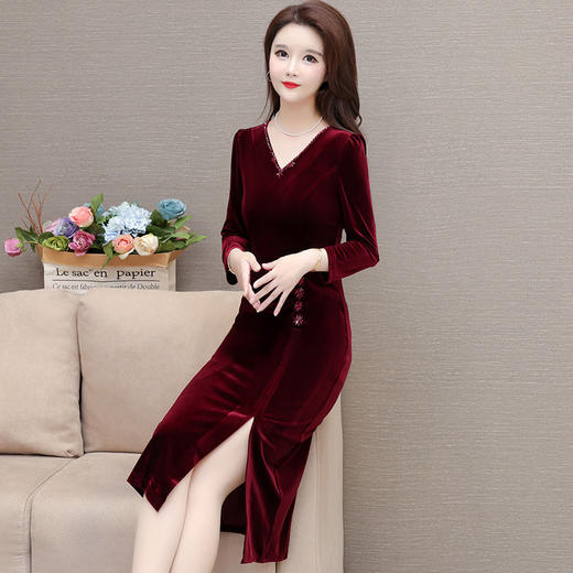 秋季新款金丝绒连衣裙，气质包臀裙中长款开衩裙QYM-LRX-615C9910-Y 商品图1