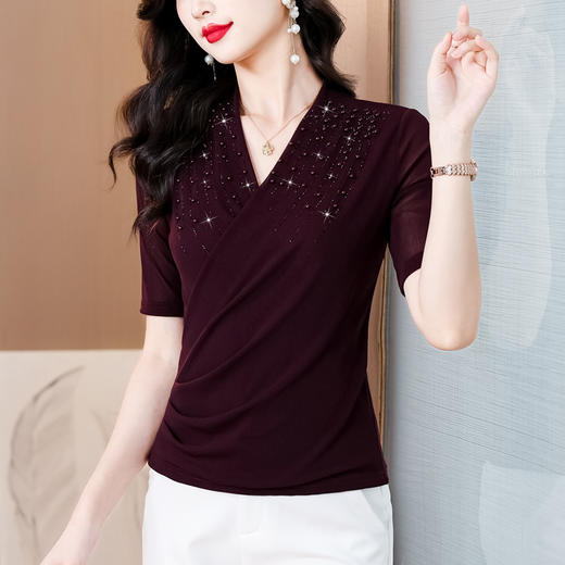 时尚气质交叉领钉珠设计上衣，百搭洋气显瘦小衫KQL-B12N2801 商品图0