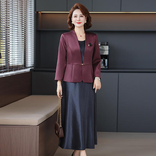 FW 8532时尚两件套妈妈装西装外套无袖连衣裙套装 商品图2