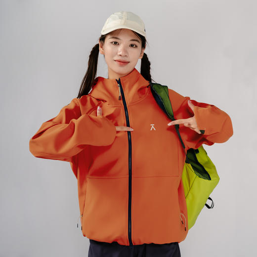 【十月秋上新】ACMEITEM爱棵米 户外亲子登山防泼水软壳衣加绒微宽松外套男女GAG3210100E/GAG3210502E 商品图2