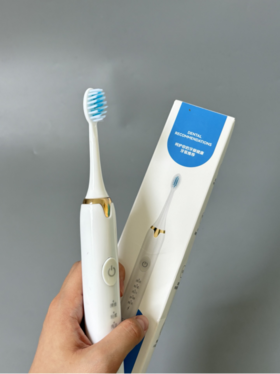 🌸全网宠粉专场❗❗🎖🎖国民大品牌🔺【乐视电动牙刷T703 】💥，专为乐粉定制😁 国庆宠粉，💥开团价2台仅需💰49元 