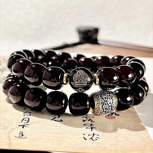 幽泉清韵·溏心老料菩提生肖手串系列，十二生肖守护本尊，色泽浓郁温润，像糖心一样诱人 商品图2