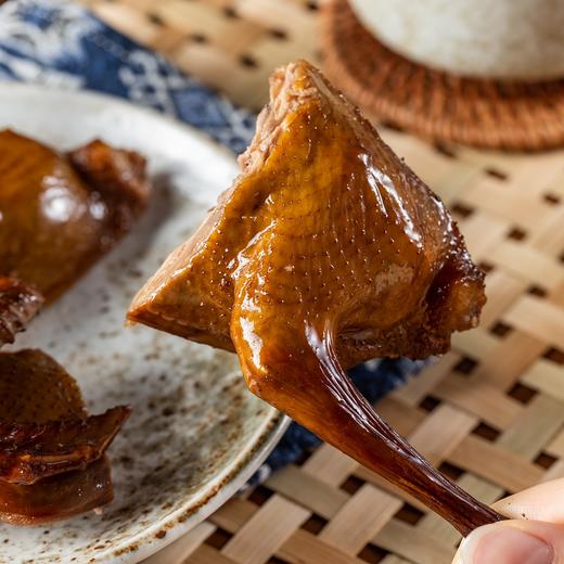 开边卤水石岐乳鸽|一鸽两吃！和苑酒家出品、连续8年蝉联米其林榜单 商品图4