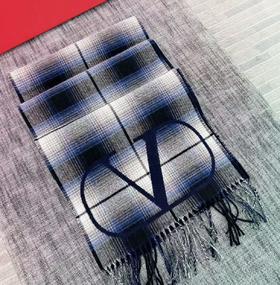 中性款logo格纹双面围巾023