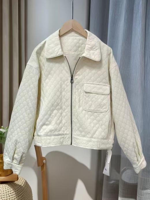 超值促【秋上新】25211菱形格重工绗缝翻领宽松外套-喜出 商品图6