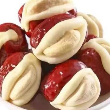 复合营养，零食轻滋补【宝宝优选辅食！孕妈营养鲜果】腰果泡芙奶枣，网红休闲零食无核红枣夹腰果抱抱果腰果泡芙枣。ha 商品图2