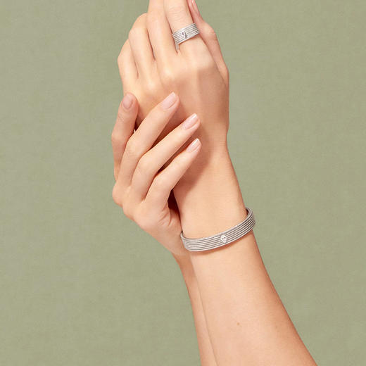 订购4周到｜Tityaravy-Sriphala-银色 纹理 白托帕石 手镯［法国设计师］ 商品图1