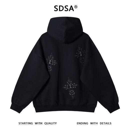 D012SDSA秋冬新款痞帅男装潮牌刺绣字母连帽卫衣十字金属装饰百搭上衣 商品图5