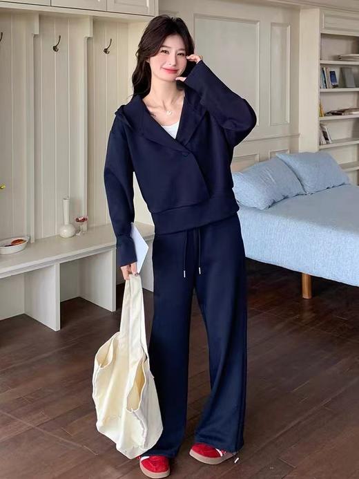 【秋上新】（套装）808黑色连帽上衣➕蕾丝边直筒裤两件套-喜出 商品图1