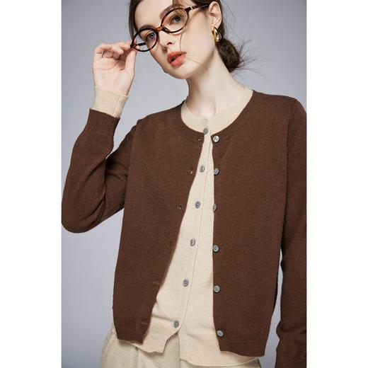 山羊绒圆领针织开衫，撞色气质宽松百搭假两件外套上衣HK-LA-825 商品图3