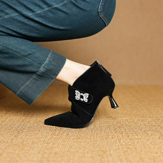 【预售5天】秋冬季必备~时尚水钻蝴蝶高跟鞋，深口气质尖头单鞋踝靴DB&M6589 商品图4