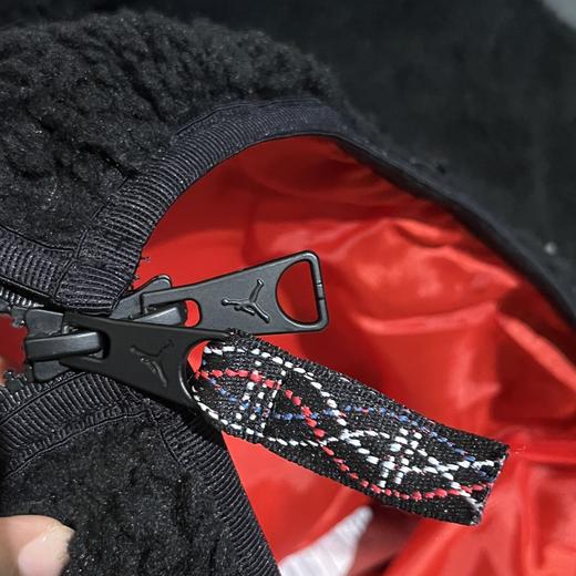 乔家羊羔绒标识立领拉链夹克外套（波哥黑色M码 蕾姐白色S） 商品图7