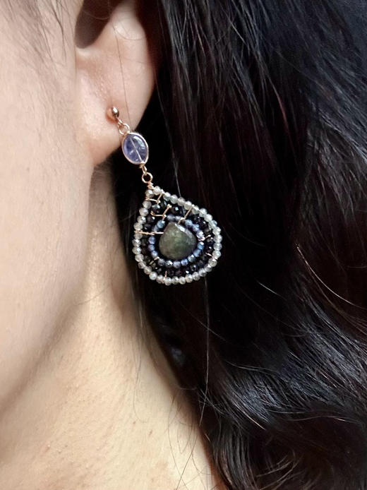 SpoiledBrat Jewelry戏剧系列 |14K注金斜长石坦桑石尖晶石耳环 商品图3