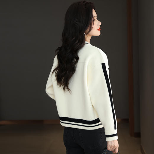 SCXFY3075 小香风短款外套女士2025新款棒球服休闲夹克仿水貂绒开衫春秋上衣 商品图3