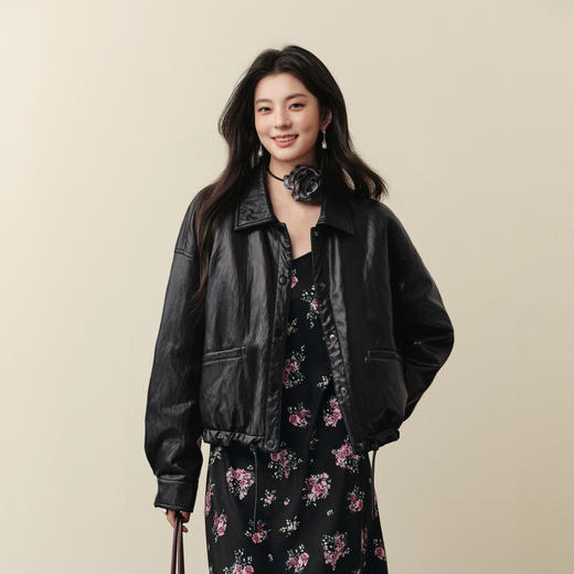 【严选】孟子义代言诗凡黎机车风蛋白皮衣外套2025秋冬宽松短款轻薄羽绒服7G9380021 商品图0