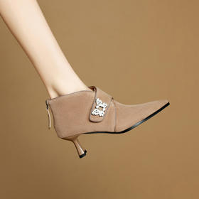 【预售5天】秋冬季必备~时尚水钻蝴蝶高跟鞋女新款深口气质尖头单鞋踝靴DB&M6589