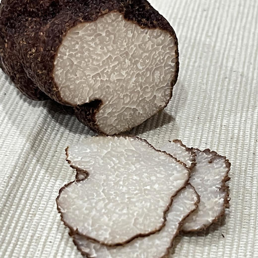 云南新鲜黑松露 尝鲜1公斤装  “一口入魂”的味觉记忆 商品图1