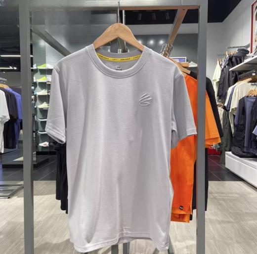 【双12抄底福利一口价】【如无库存，将做退款】
安德玛UA男子库里高克重篮球运动短袖T恤1383378-011 商品图1