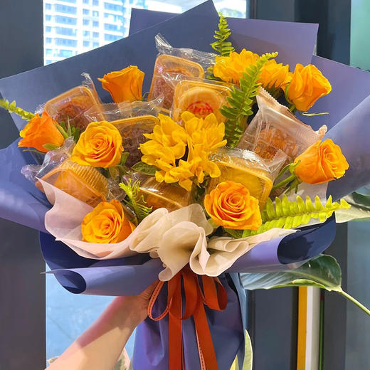 中秋节月饼玫瑰鲜花花束礼盒上海鲜花速递同城北京上海广州深圳送长辈女友对象美好祝福 商品图2