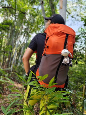 【徒步新宠】如羽随行的两步路云界22L背包，轻装穿越，久背不累！！