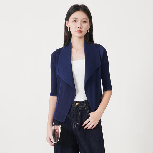 「自」全新升级【铂金会员220/天猫289/差价69】(01923)洛诗琳新款气质翻领外套2025早秋通勤百搭宽松显瘦短外套女 商品图0