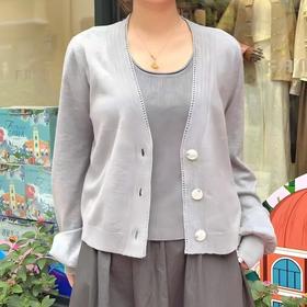 Famecoco范可儿针织衫短款V字领通勤开身毛衫女FAB6DE003