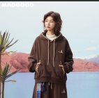 马得工地/MDGDWY13289/贝壳绣连帽套头卫衣