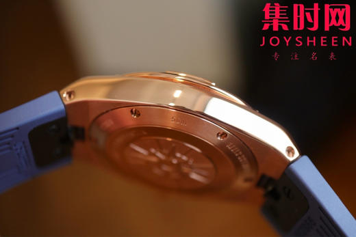 新品—随心所至，启幕无畏之行 VC江诗丹顿新款Overseas CC纵横四海女款系列1225v/1205v 女士石英腕表 商品图6