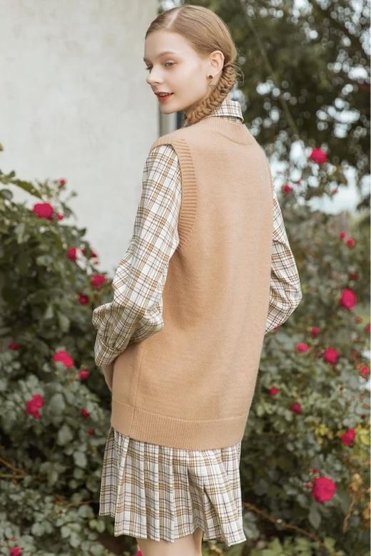 LAGOGO/拉谷谷 背心格纹针织学院风套装 18993 商品图6