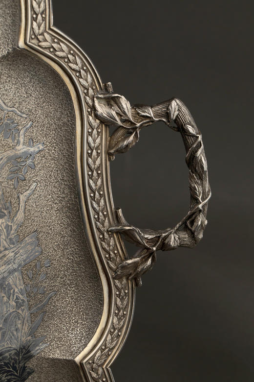 独角鹿西洋古董19世纪法国出品花押字母纹及森林狩猎主题纯银精雕嵌黑色合金双耳托盘 商品图6