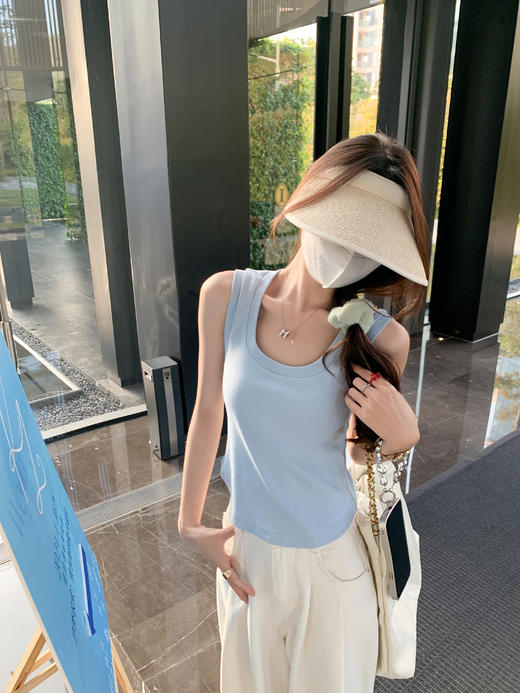 <曾小咸推荐> 现货秒杀！微信超特价！【软糖女孩】纯色背心 日常79.99 立减40 秒杀39.99！ 商品图13